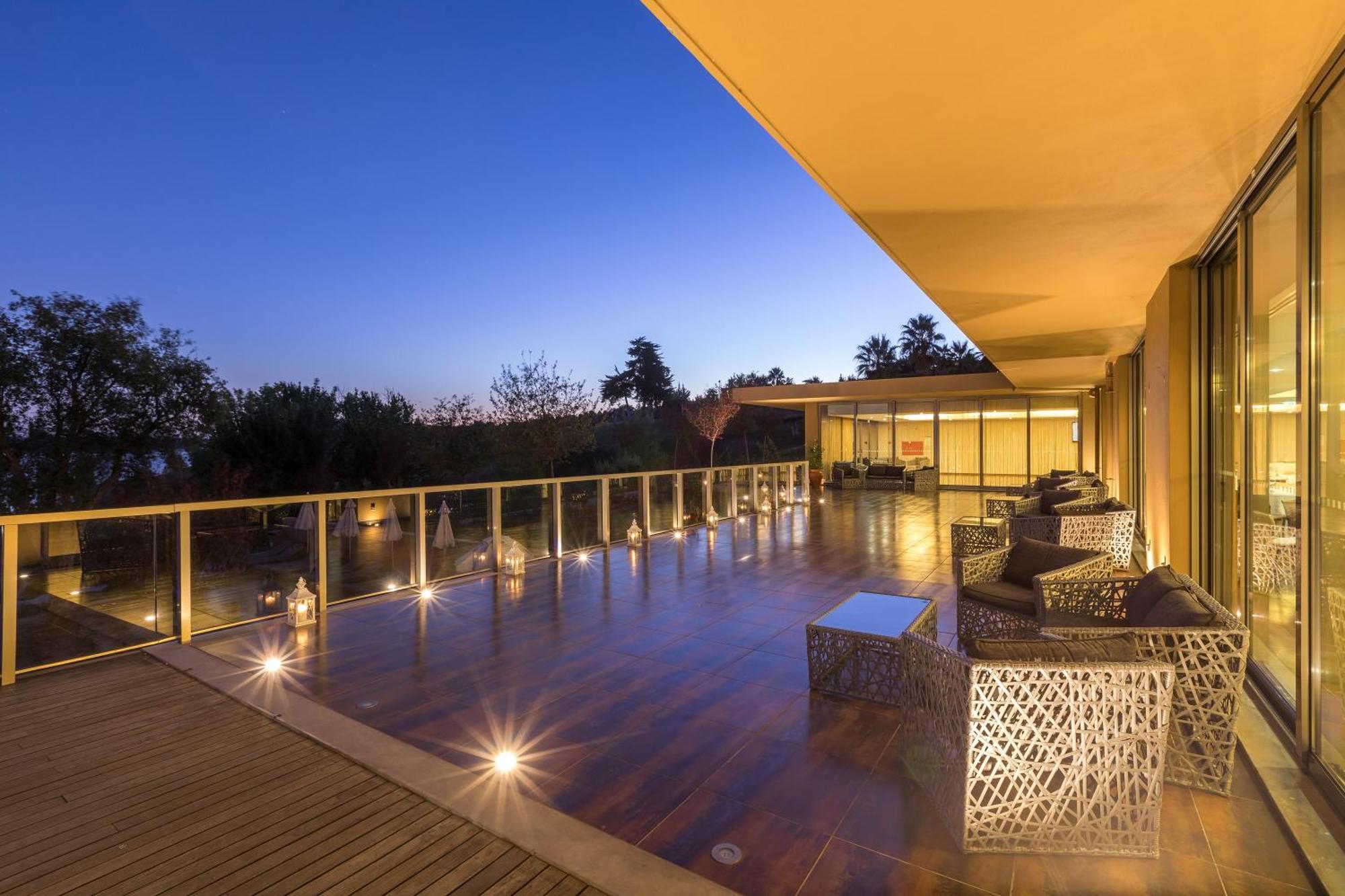 Ap Lago Montargil - Conference & Spa Екстериор снимка The Park, Hyderabad